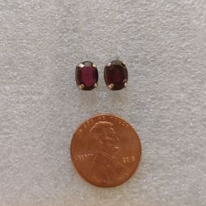 Genuine Garnet set in Sterling Silver post